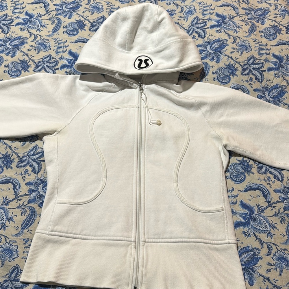 White Lululemon Scuba Zip up hoodie small size